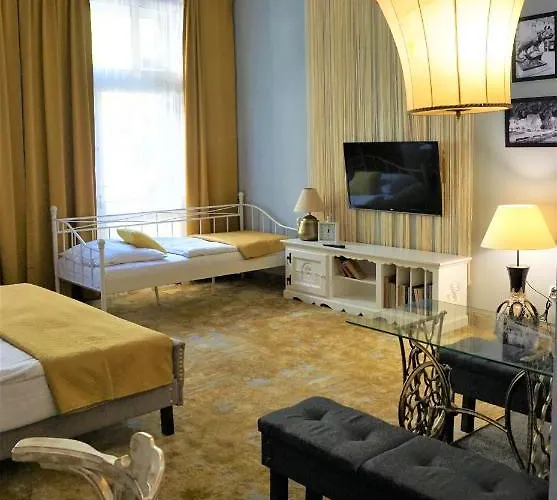 Apartlis Old Town Stare 公寓