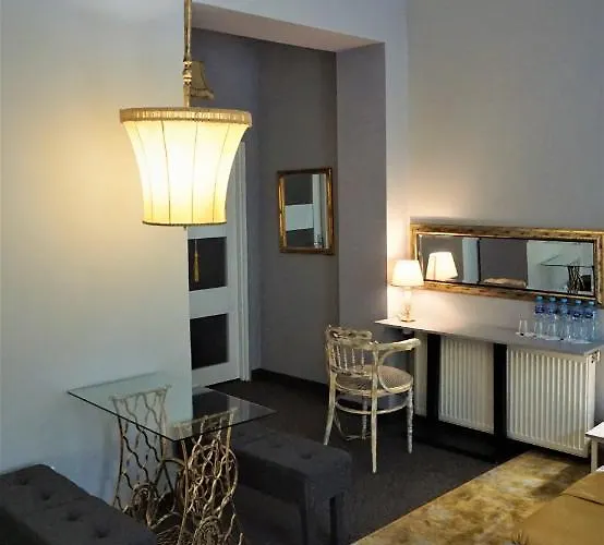 公寓 Apartlis Old Town Stare *