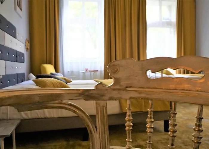 Apartlis Old Town Stare 公寓